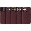 Coque arrière Decoded en cuir véritable pour Apple iPhone 17 - Dark Ruby 8